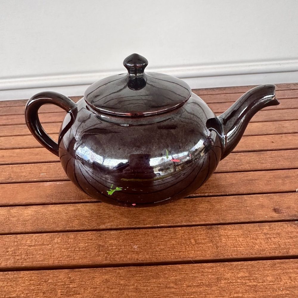 Beautiful vintage small brown teapot made in England